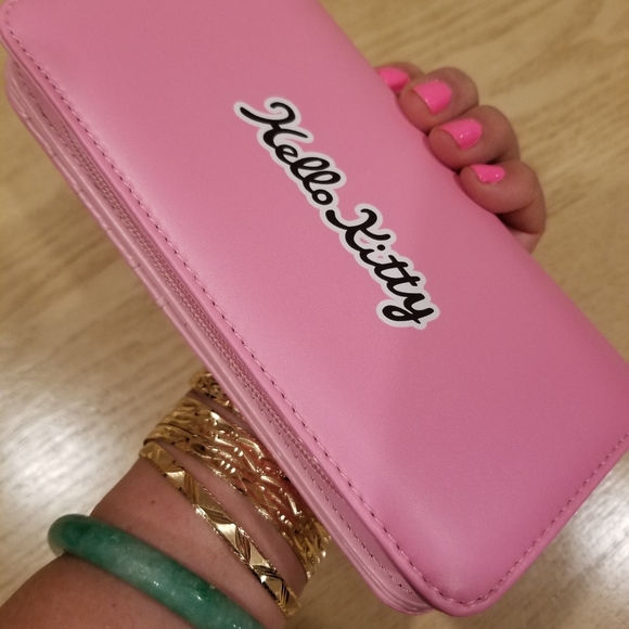 💖HOST PICK💖 New Hello Kitty Long Wallet - Picture 5 of 7